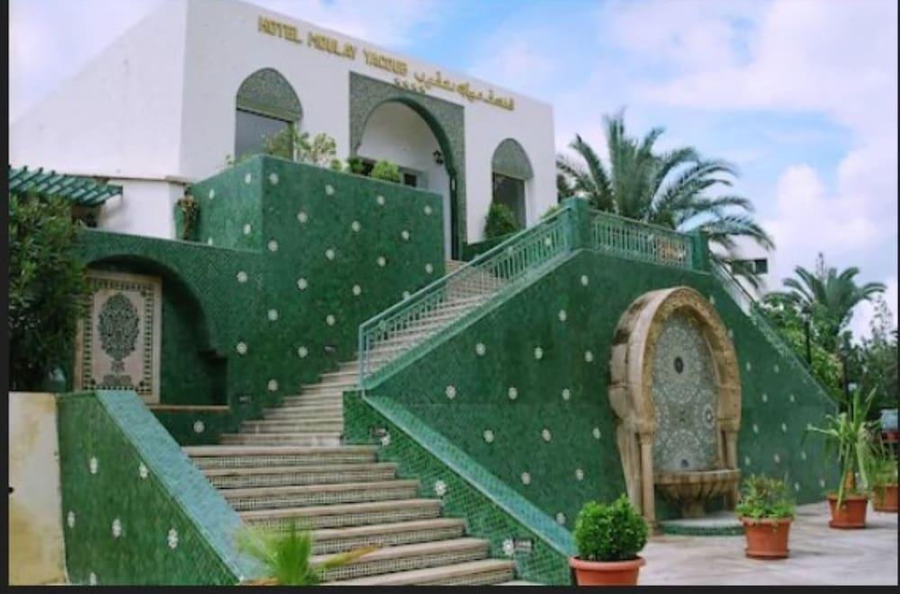 Hotel Moulay Yacoub - Featured Image