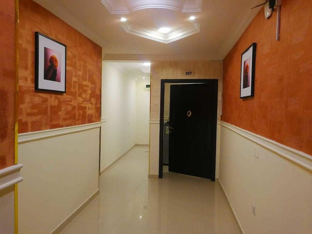 Red Reef Suites Hotel Shoab Jeddah - Interior