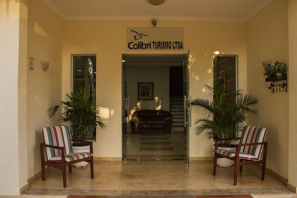 هوتل إي بوسادا كاتاراتاس - Interior Entrance