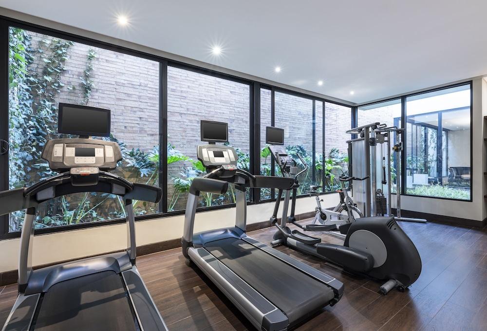 93 Luxury Suites & Residences - Fitness Facility