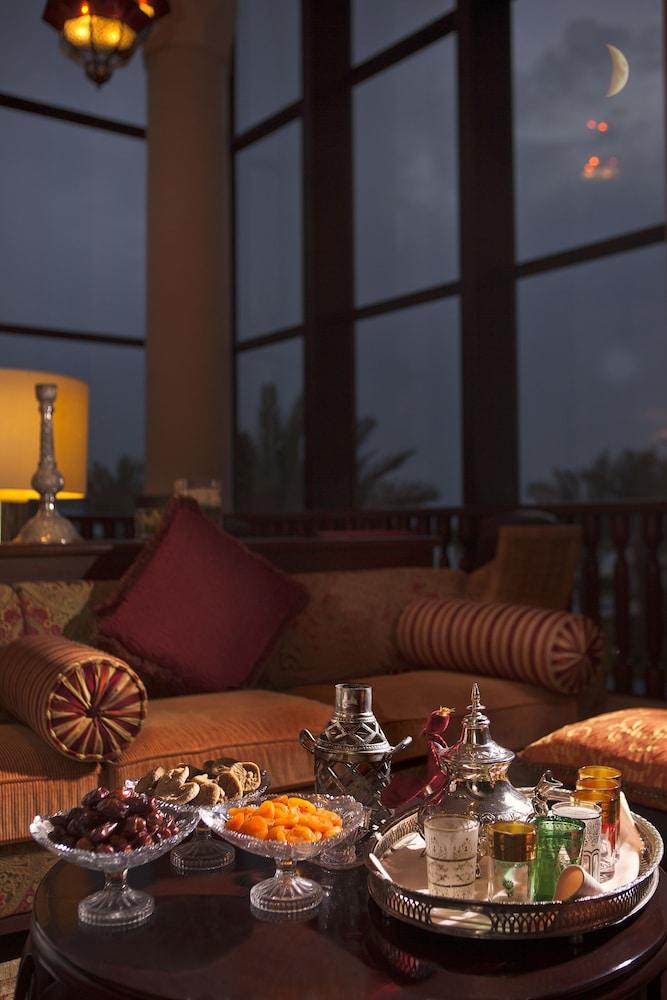 Sofitel Bahrain Zallaq Thalassa Sea & Spa - Lobby Lounge
