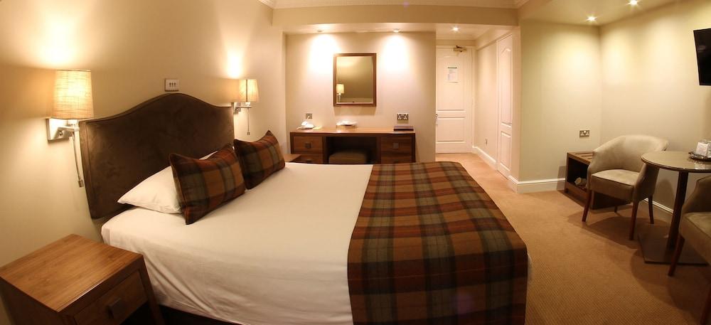 Stirrups Hotel - Room