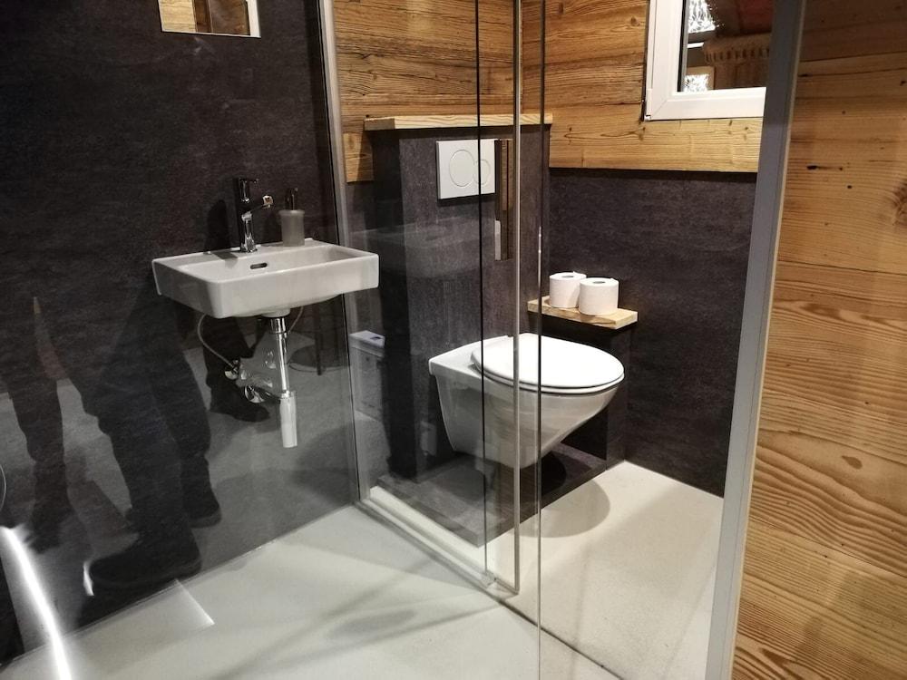 Forellensee Zweisimmen - Bathroom