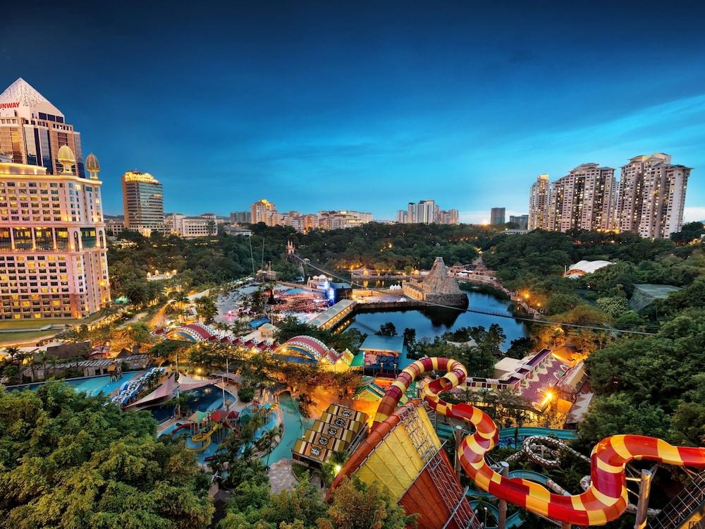 Sunway Lagoon Hotel (formerly Sunway Clio Hotel) - Aerial View