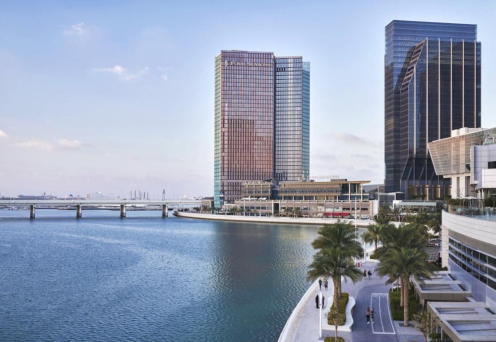 Four Seasons Hotel Abu Dhabi at Al Maryah Island - Exterior