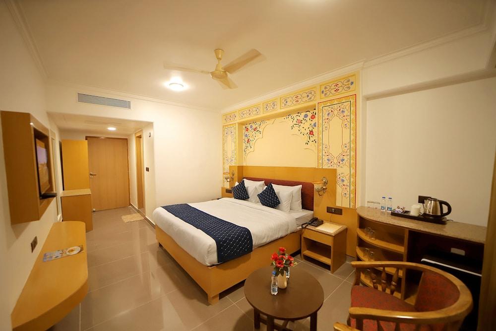 Hotel Ganga Ratan - Room
