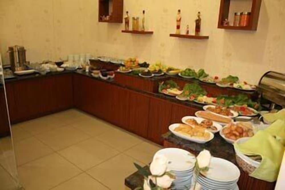 Adana Kristal Hotel - Dining
