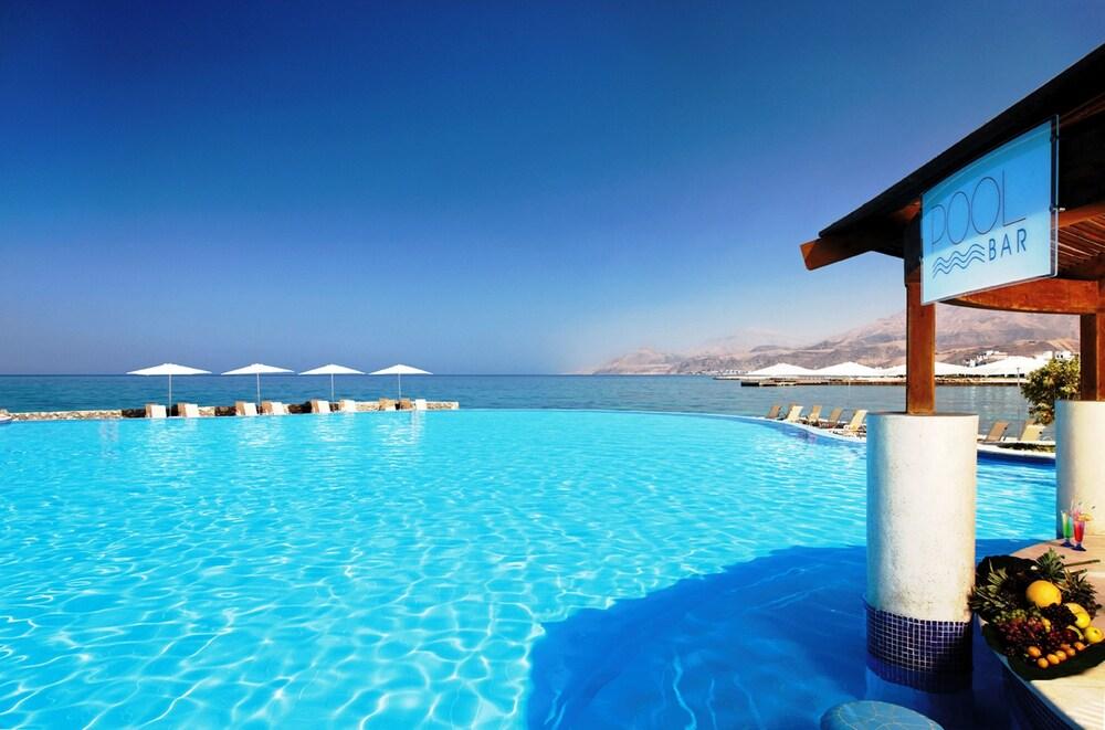 Mövenpick Resort El Sokhna - Infinity Pool