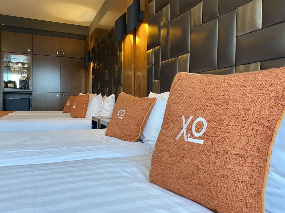 Xo Hotels Park West - Room