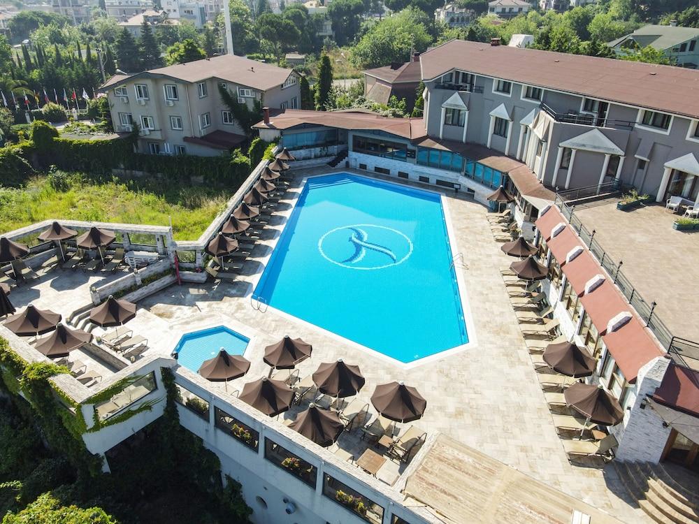 Cuci Hotel di Mare Bayramoglu - Exterior