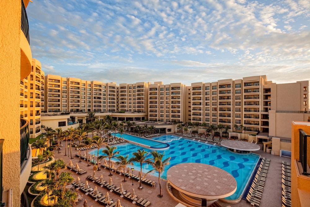 The Royal Sands Resort & Spa All Inclusive - Featured Image