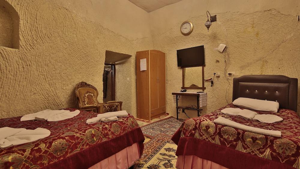 Goreme Valley Cave House - Room
