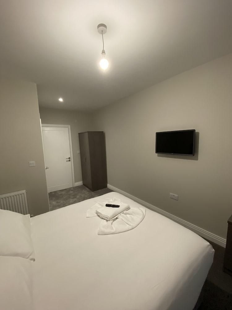Buckingham Apartment - Room