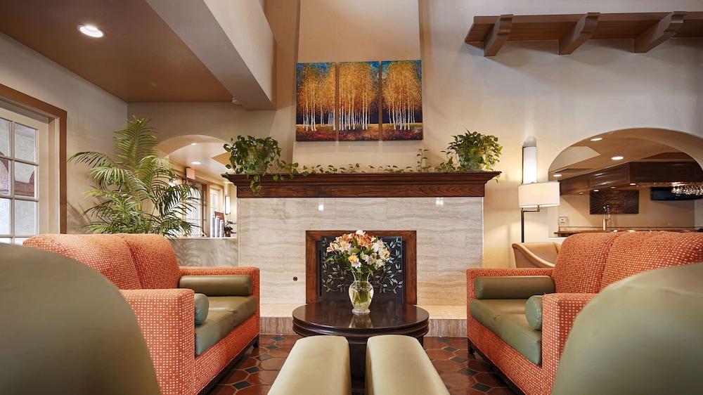 Best Western San Dimas Hotel & Suites - Lobby