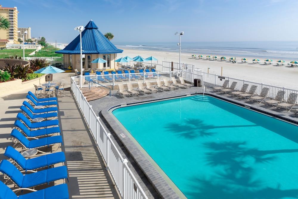 Hilton Vacation Club Daytona Beach Regency - Outdoor Pool