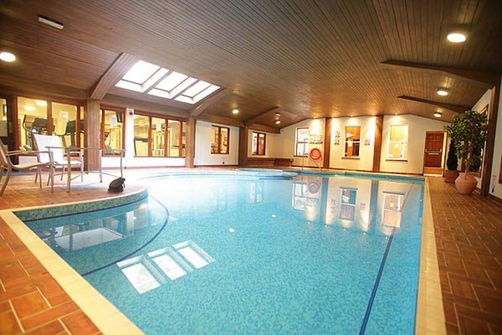 Elstead Hotel - Indoor Pool