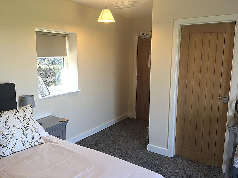 Chevin End Guest House - Interior