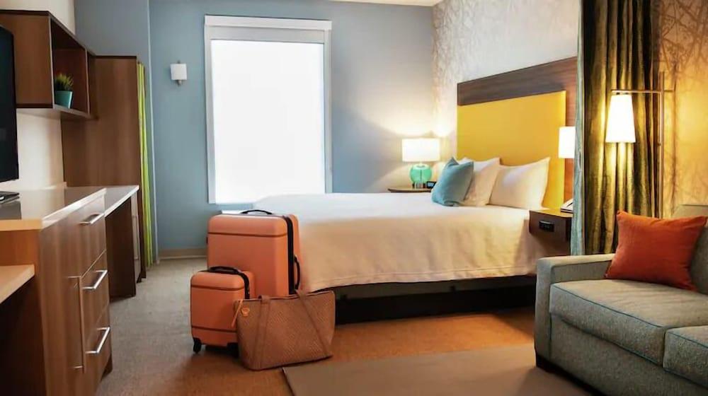 Home2 Suites by Hilton Pflugerville - Room