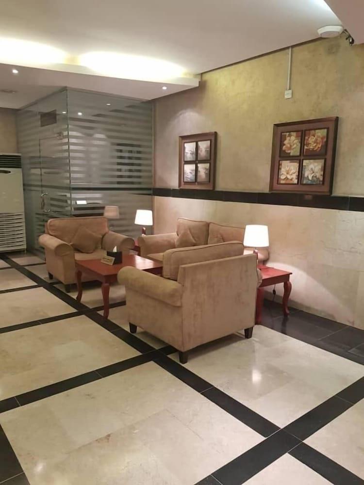 AlMuhaidb Nadwaa Aparthotel - Lobby