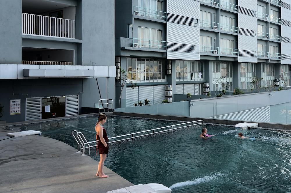 One-Stop Residence Hotel & Office - Outdoor Pool