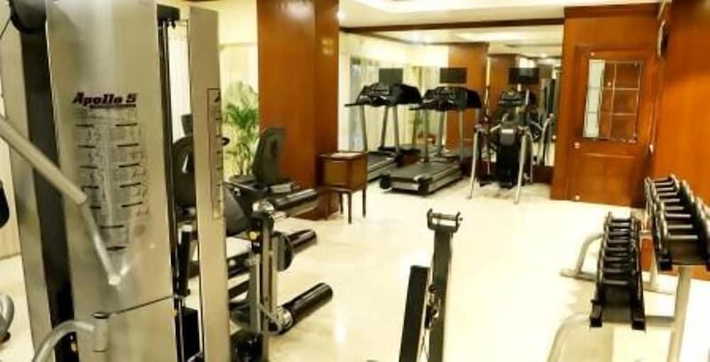 Dynasty Hotel - Fitness Facility