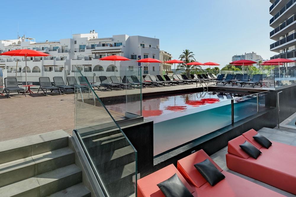 Hotel Vibra District - Adults Only - Pool