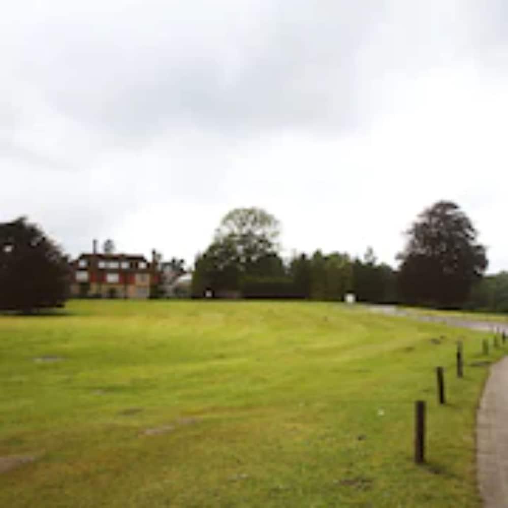 Champneys Forest Mere - Property Grounds