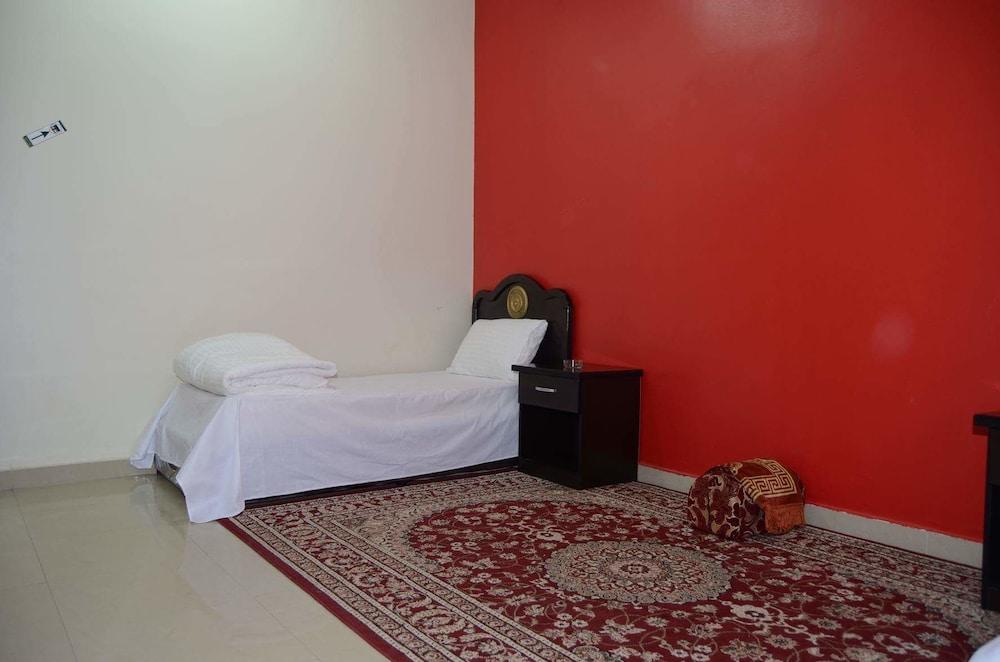 Al Eairy Furnished Apartments Nariyah 1 - Room
