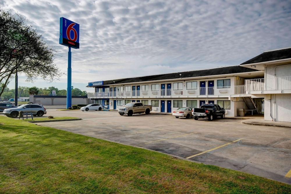 Motel 6 Port Allen, LA - Baton Rouge - Exterior