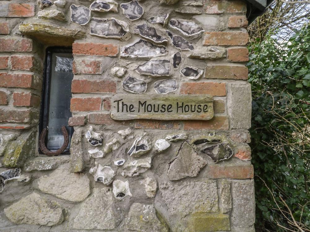 The Mouse House - Interior