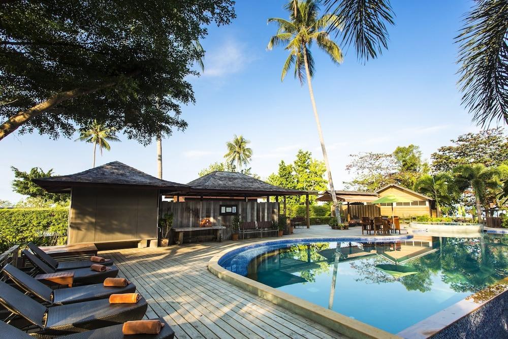 GajaPuri Resort Koh Chang - Outdoor Pool