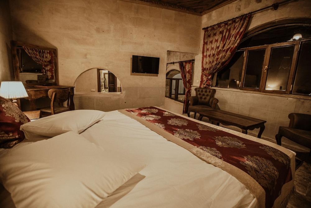 Alia Cave Hotel - Room