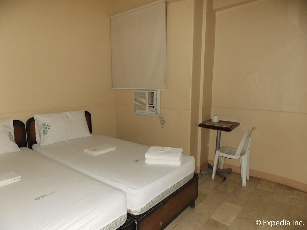 GV Hotels Talisay City - Featured Image