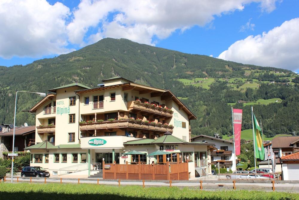 Hotel Alpina - Featured Image