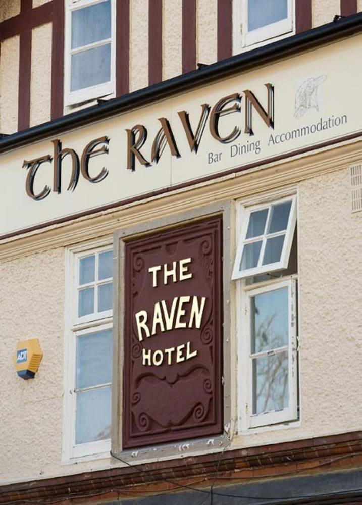 The Raven Hotel by Greene King Inns - Exterior