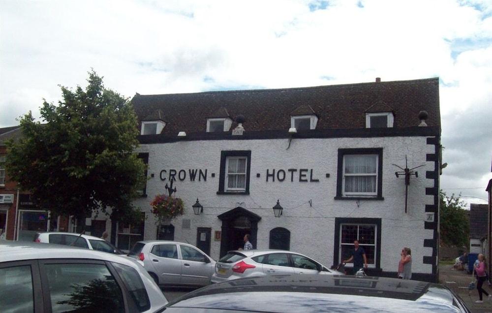 The Crown Hotel - Exterior