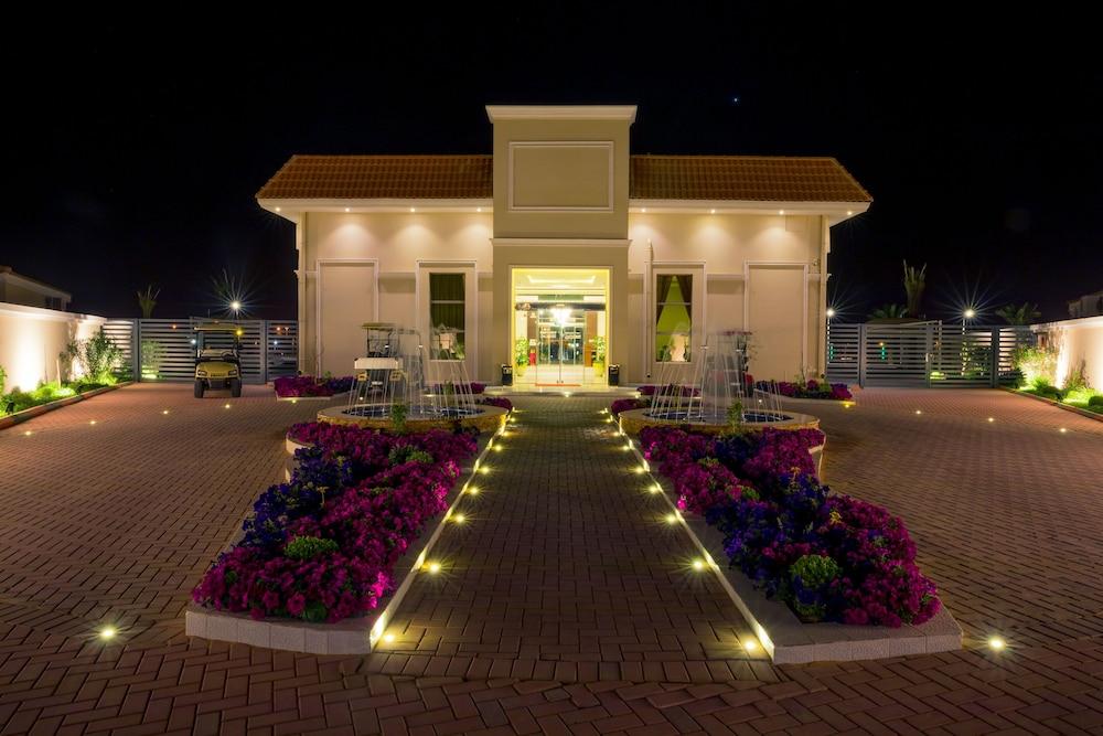 Swiss International Resort Al Qassim - Featured Image