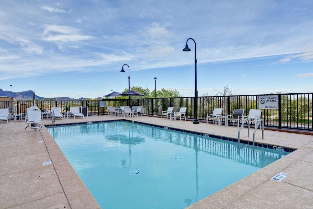 Hampton Inn & Suites Tucson Marana - Featured Image
