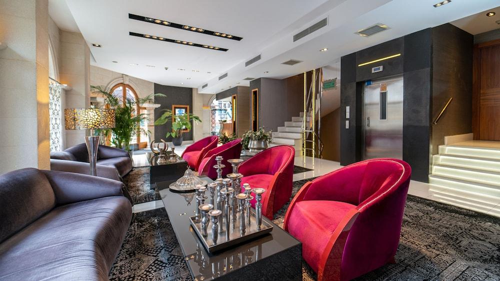 Biz Cevahir Hotel Sultanahmet - Lobby Sitting Area