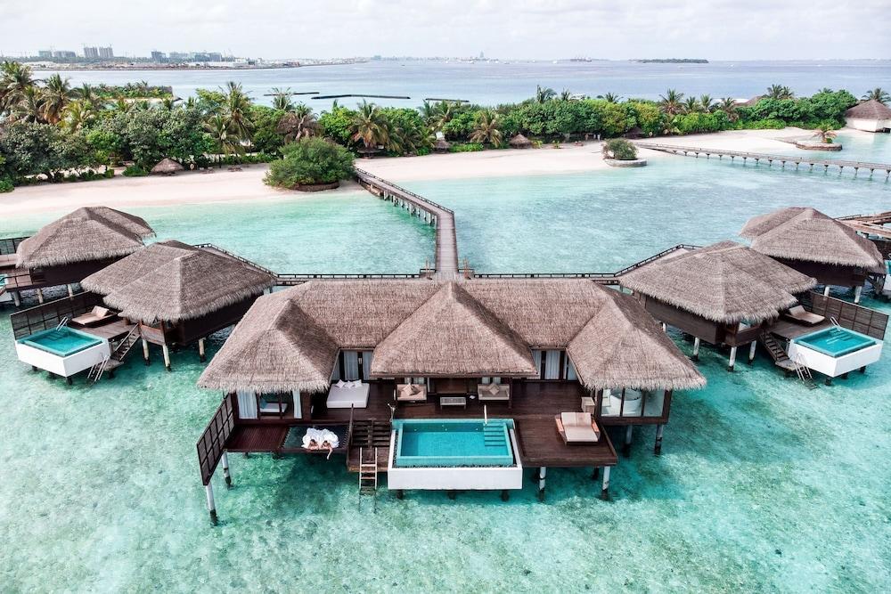 Sheraton Maldives Full Moon Resort & Spa - Exterior
