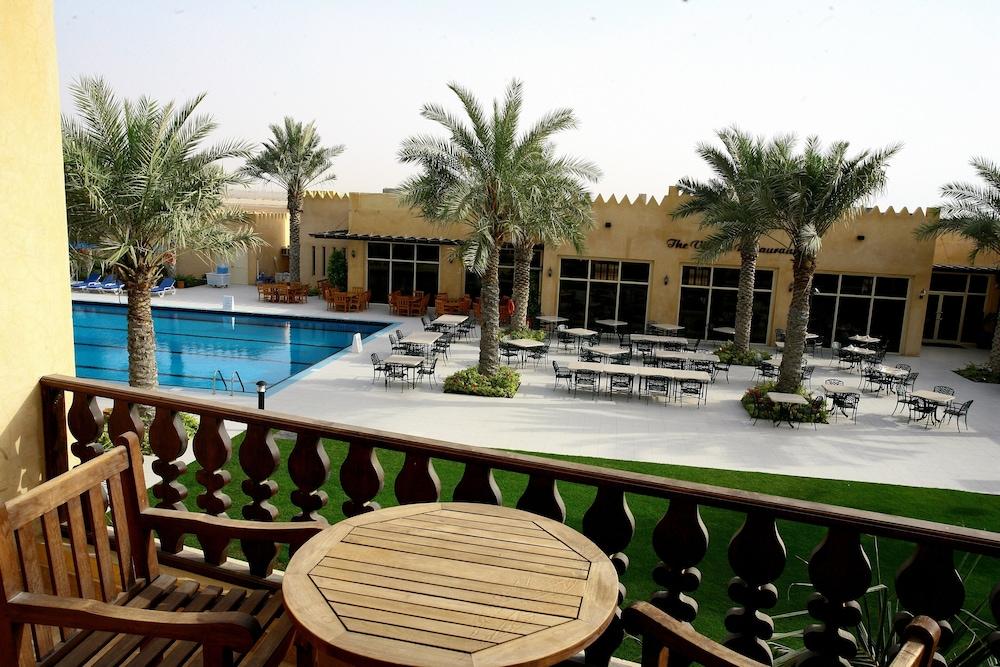 Al Hamra Village Hotel - Reception
