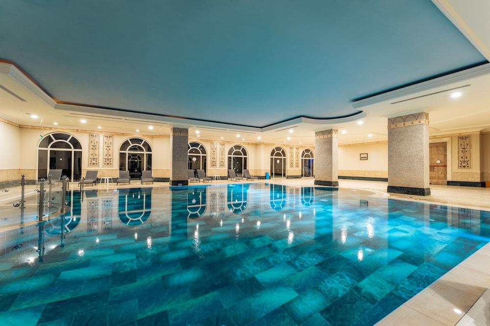 IC Hotels Airport - Indoor Pool