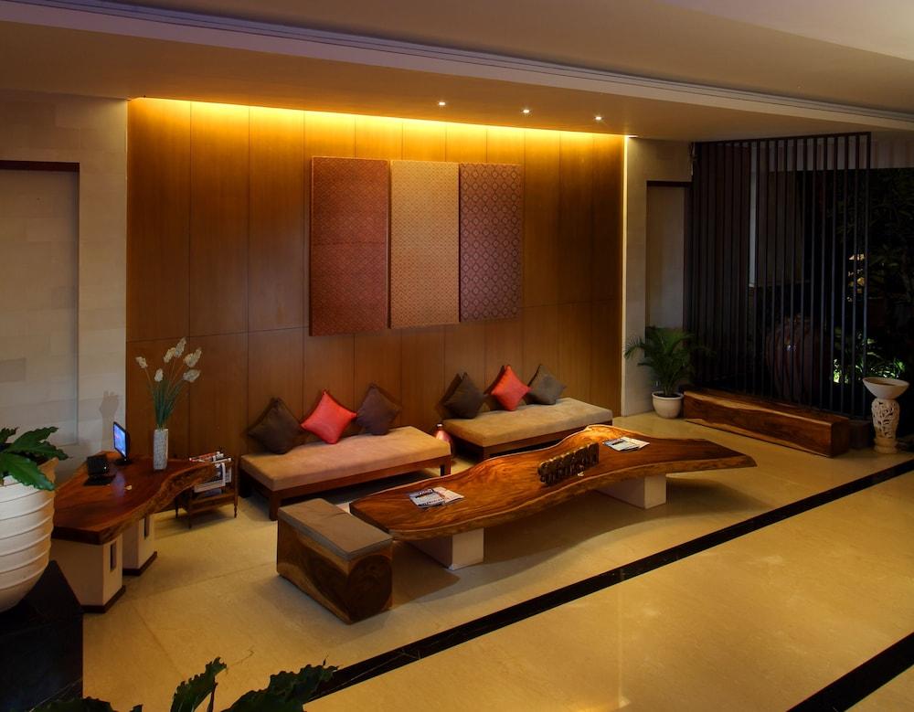 Aria Exclusive Villa and Spa - Lobby Lounge