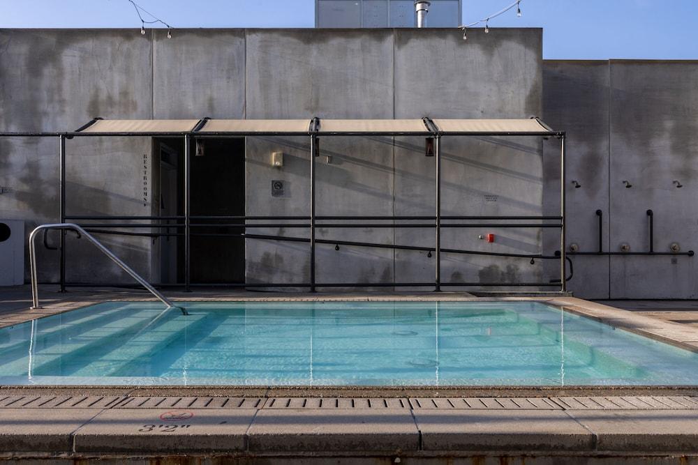 STILE Downtown Los Angeles by Kasa - Rooftop Pool