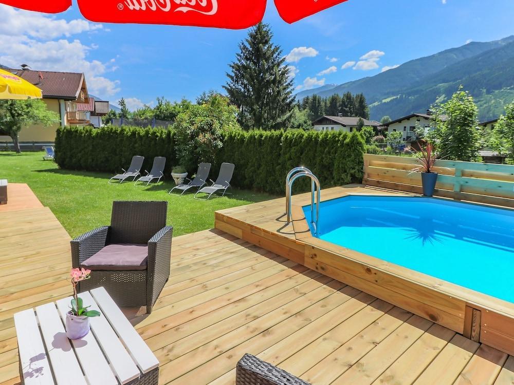 Luxurious Apartment in Mittersill Near Ski Area - Featured Image