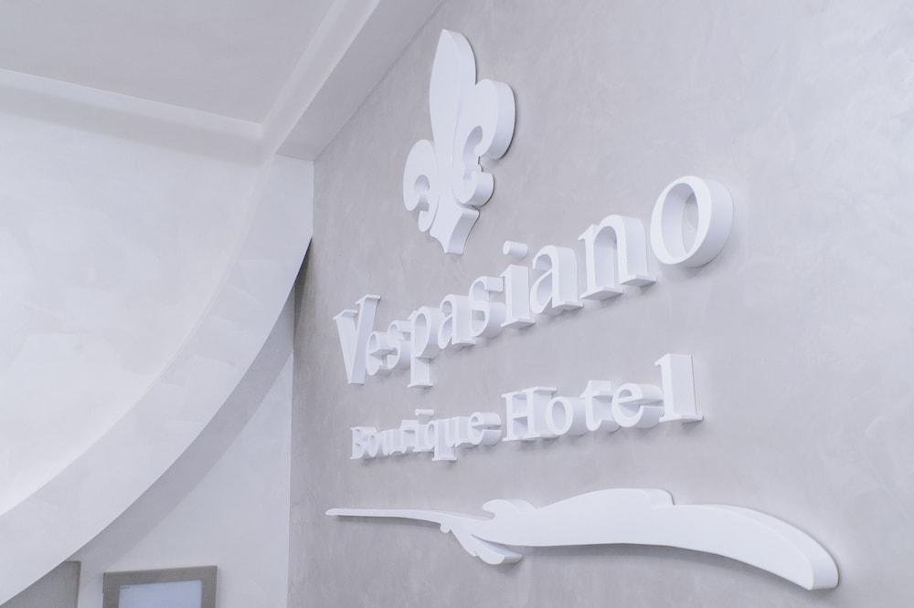 Hotel Vespasiano - Check-in/Check-out Kiosk