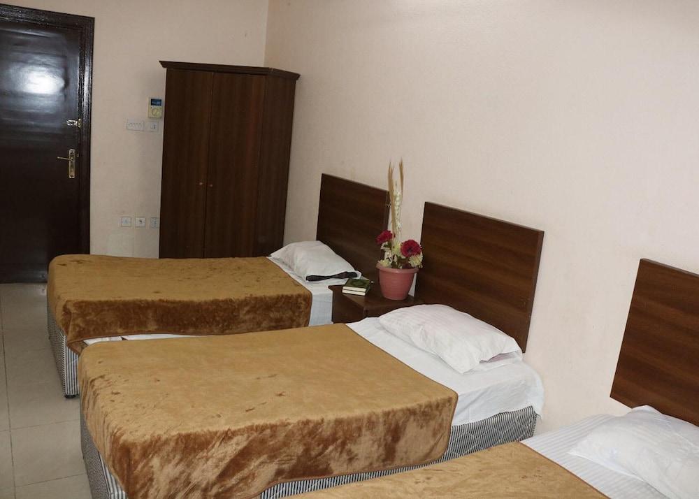 OYO 516 Al Medina Sakani Hotel - Room