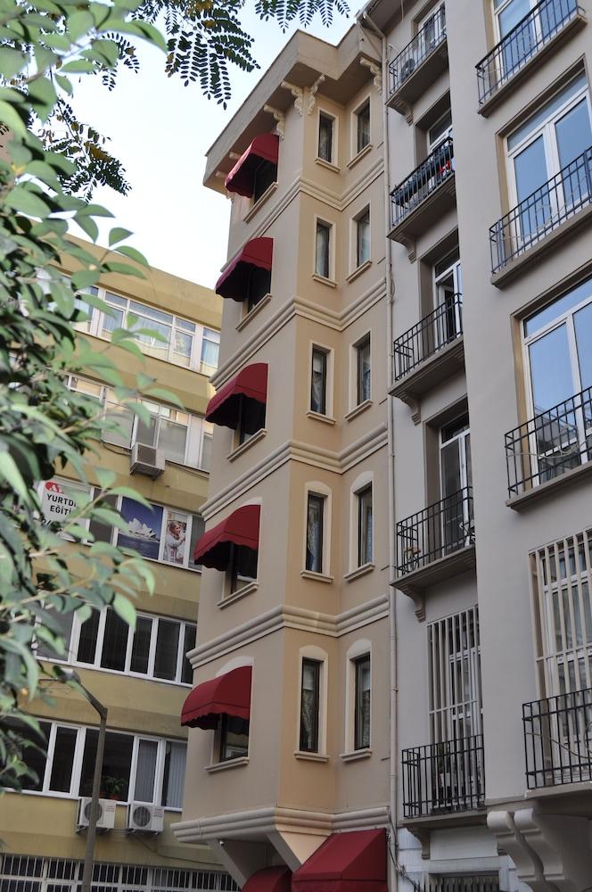 Hotel Taksim Home - Featured Image