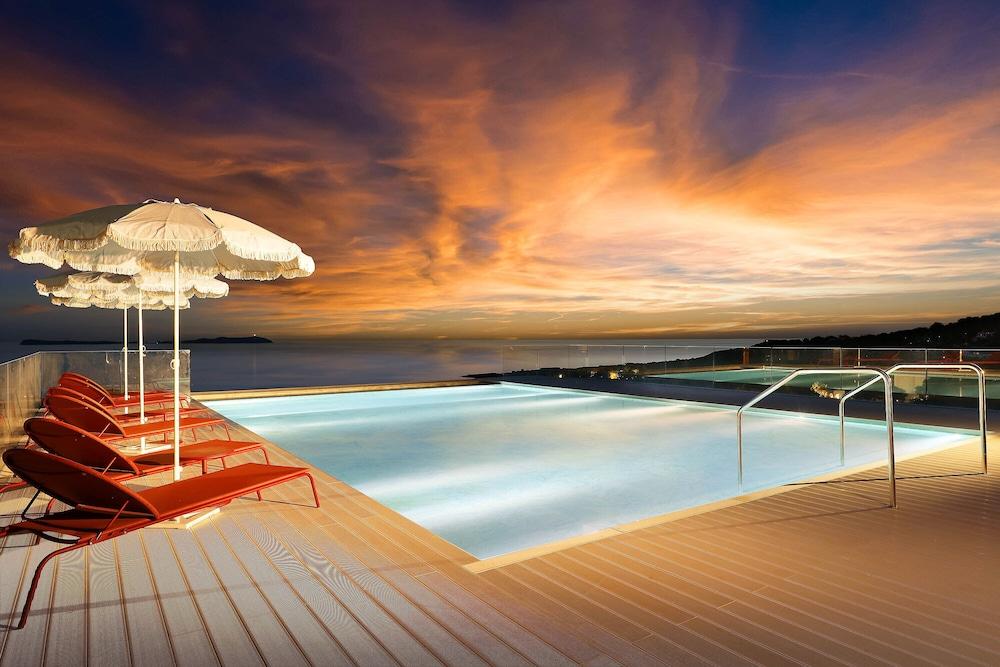 فندق تي آر إس إيبيزا - بسعر شامل جميع الخدمات - للبالغين فقط +16 - Rooftop Pool