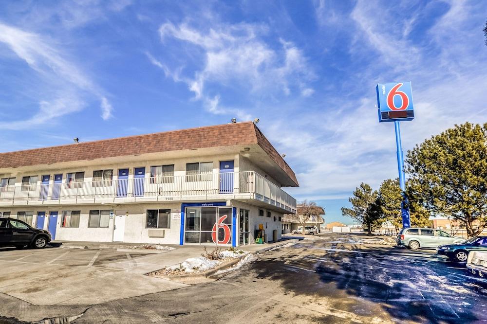 Motel 6 Fort Collins, CO - Exterior